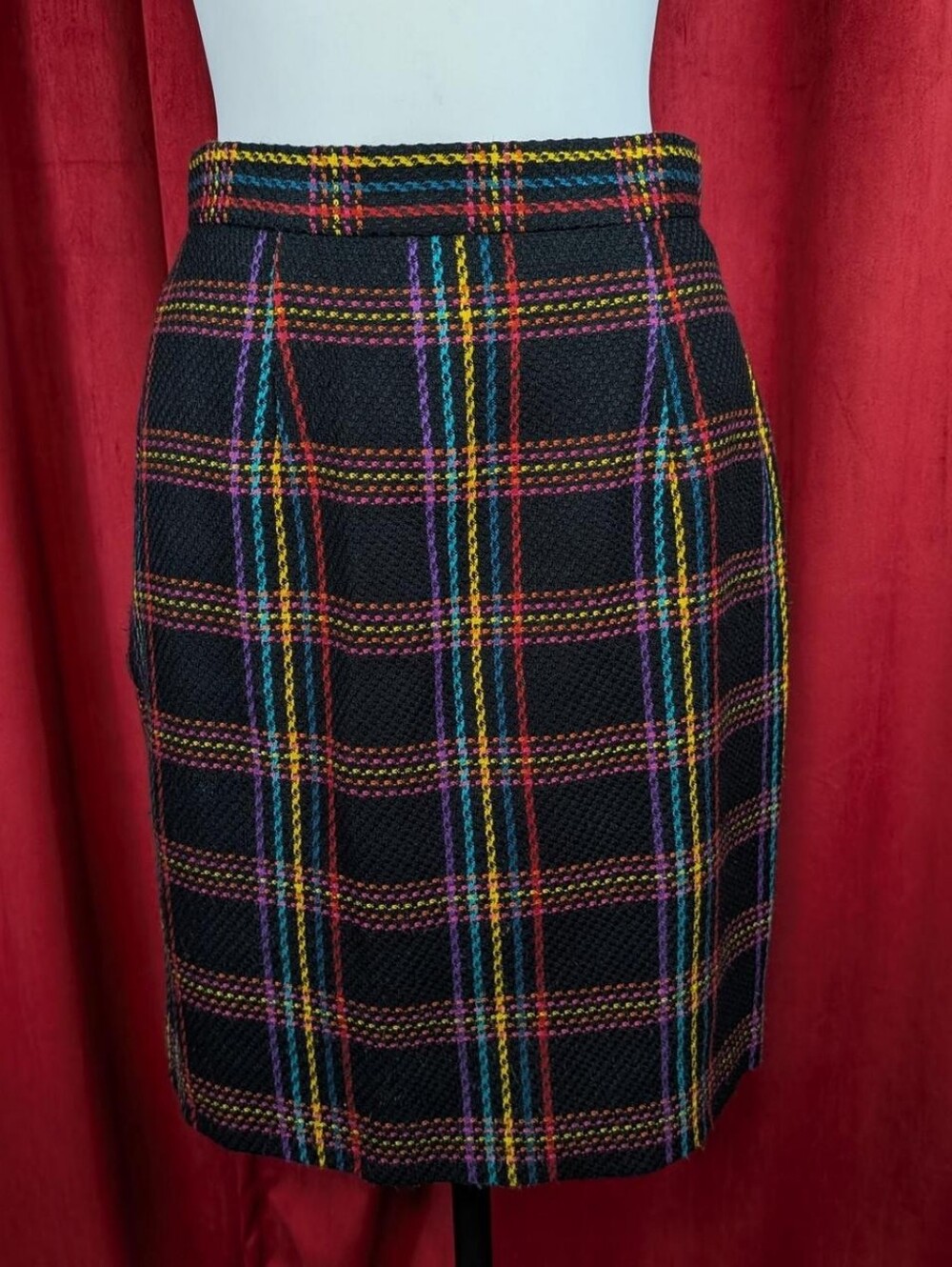 Vintage 80's J.S.J. Petite Black Rainbow Plaid Pencil Skirt